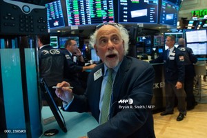 Khối ngoại tiếp tục bán ròng hàng trăm tỷ đồng trong phiên hồi phục 7/8