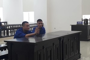 Lĩnh án 10 - 14 năm tù cho nhóm thanh niên tiếp tay lừa đảo qua điện thoại