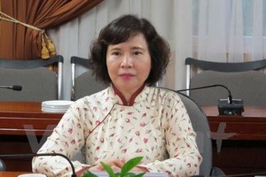 Bà Hồ Thị Kim Thoa.