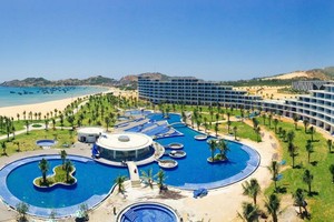 FLC vượt kế hoạch lợi nhuận 1.200 tỷ đồng năm 2016