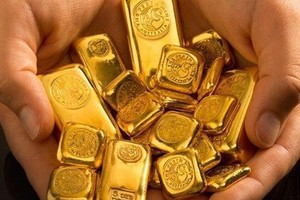 Có nên lao vào nắm giữ vàng trong thời điểm này?