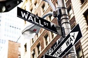 Dấu hiệu cảnh báo cho đà tăng kỷ lục của chứng khoán Mỹ