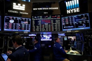 Giới đầu tư nên sẵn sàng cho các biến động lớn khi bầu cử Mỹ đến gần