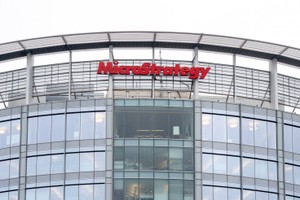 Cổ phiếu MicroStrategy tăng phi mã sau khi doanh nghiệp lên kế hoạch huy động vốn đầu tư Bitcoin