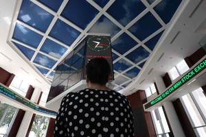 Nikkei Asia nêu 3 lý do khiến nhà đầu tư F0 đổ vào thị trường chứng khoán Việt Nam