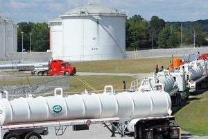 Giá xăng có thể tăng đột biến sau cuộc tấn công mạng vào công ty sở hữu đường ống dẫn nhiên liệu lớn nhất nước Mỹ 