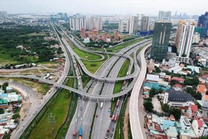 Dragon Capital tiếp tục thoái vốn tại Đầu tư Hạ tầng Kỹ thuật TP.HCM (CII)