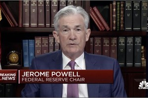 Chủ tịch Fed: Sẽ giảm dần chương trình mua tài sản vào cuối năm nay và chưa vội tăng lãi suất