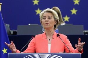 EU cam kết tặng thêm 200 triệu liều vắc xin Covid-19 cho các nước thu nhập thấp