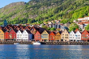 Na Uy trở thành nền kinh tế lớn đầu tiên ở phương Tây tăng lãi suất