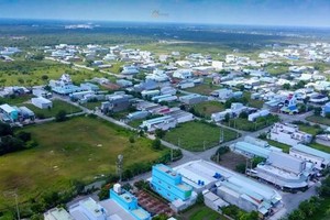 Tân Tạo (ITA): HOSE không đồng ý hoãn công bố thông tin liên quan “cáo buộc phá sản” 