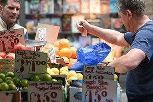 Lạm phát ở Anh tiếp tục chạm mức cao mới trong 40 năm 