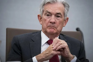Ông Powell: Fed có thể phải đưa ra quyết định khó khăn để ổn định giá