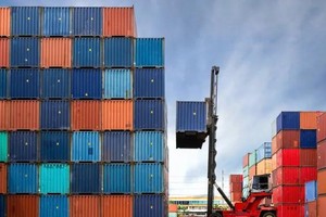 Ngành vận tải biển toàn cầu đang phải đối mặt với một vấn đề mới: Quá nhiều container