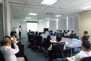 Sau gần 5 tháng nộp hồ sơ, Chứng khoán Phú Hưng bất ngờ rút hồ sơ đăng ký niêm yết trên sàn HOSE