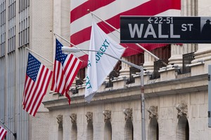 Thời điểm đợt cắt giảm lãi suất đầu tiên có sự khác biệt giữa các ngân hàng trung ương lớn