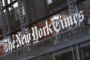Tờ New York Times kiện Microsoft và OpenAI vì lý do vi phạm bản quyền