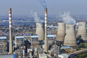 Trung Quốc và Ấn Độ vẫn phụ thuộc nhiều vào than, mục tiêu về khí hậu khó đạt được