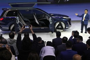 Các nhà sản xuất ô tô Trung Quốc có thể chuyển sang Ấn Độ sau động thái áp thuế từ Mỹ và EU