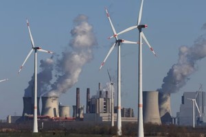 IEA: Thế giới chuẩn bị cho năng lượng rẻ hơn khi chuyển sang sử dụng điện