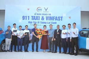 Hãng taxi "911 Taxi" đã chính thức nhận bàn giao đợt đầu từ VinFast và chính thức vận hành từ ngày 18/3
