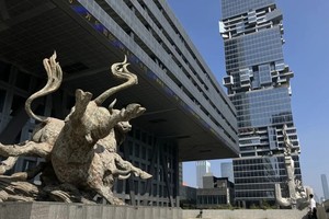 Cổ phiếu Trung Quốc "miễn nhiễm" trước áp lực thuế quan