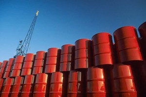 Goldman Sachs: Giá dầu có thể giảm xuống dưới 40 USD/thùng trong trường hợp xấu nhất