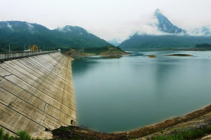 Thuỷ điện Vĩnh Sơn – Sông Hinh (VSH) phải trả cho Xây dựng 47 (C47) 19,2 tỷ đồng liên quan tranh chấp thi công dự án Thủy điện Thượng Kom Tum