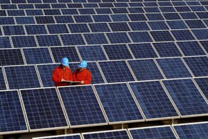 Các công ty năng lượng mặt trời của Trung Quốc tiếp tục mở rộng ra nước ngoài 