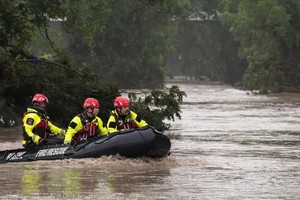 Phát hành trái phiếu thảm họa tăng cao kỷ lục