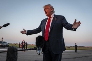 Tổng thống Trump: Thuế quan đối với dược phẩm có thể lên tới 250%