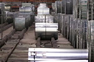 Giá thép tại Mỹ giảm do sản lượng trong nước tăng và nhu cầu yếu