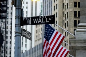 Thị trường chứng khoán toàn cầu đang phản ứng mức "định giá hoàn hảo"