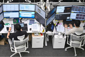 Điều gì thúc đẩy thị trường chứng khoán Hàn Quốc tăng mạnh nhất thế giới trong năm nay?