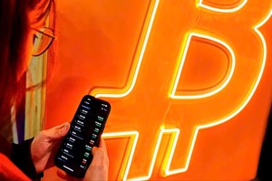 Nhu cầu thiết bị bảo mật tiền điện tử tăng mạnh giữa làn sóng tấn công mạng kỷ lục