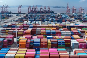 Hoạt động sản xuất và vận tải tại Trung Quốc tăng tốc trước kỳ nghỉ Tết Nguyên đán