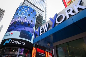 Cơn sốt M&A tiếp tục đà bùng nổ nhưng dòng vốn ngày càng thắt chặt