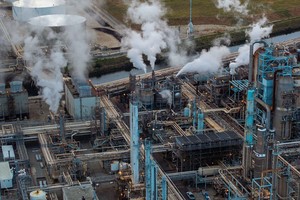 Giá dầu có thể duy trì ở mức cao trong thời gian dài