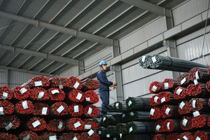 Tổng giám đốc Thép Nam Kim (NKG) vừa mua vào 1 triệu cổ phiếu