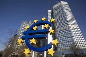 Sau Pháp, Ý trở thành tâm điểm lo ngại về tài khóa tại châu Âu