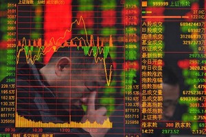 Cổ phiếu các công ty lĩnh vực giáo dục Trung Quốc rơi tự do