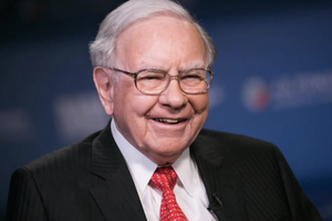 Cổ phiếu của 5 tập đoàn thương mại Nhật Bản nhảy vọt sau tuyên bố của Warren Buffett 