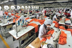 Doanh nghiệp xuất khẩu may mặc tại Đông Nam Á trên đà sụt giảm