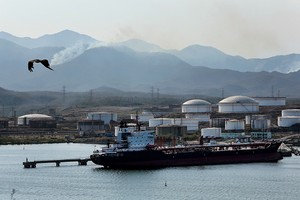 Nhập khẩu dầu từ Nga vào Mỹ tăng gấp ba lần trong 5 tháng