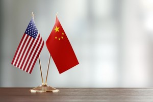 Các thượng nghị sĩ Mỹ phát biểu tại Bắc Kinh về việc loại bỏ tranh chấp thương mại với Trung Quốc