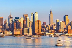 So sánh bức tranh nền kinh tế Mỹ dưới thời Donald Trump và 2 tổng thống tiền nhiệm