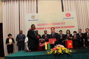 Việt Nam - Mozambique hợp tác trong lĩnh vực ngân hàng