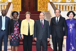 Trong chuyến công tác chính thức đầu tiên đến Việt Nam, bà Georgieva đã có gặp Thủ tướng Nguyễn Xuân Phúc