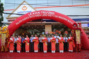 Chính thức khai trương LienVietPostBank Ba Vì