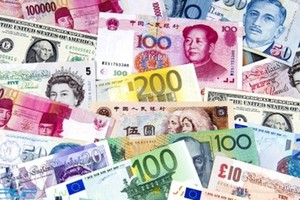 Standard Chartered: Nhân dân tệ sẽ ổn định trước khi giảm giá giữ vai trò “van an toàn”